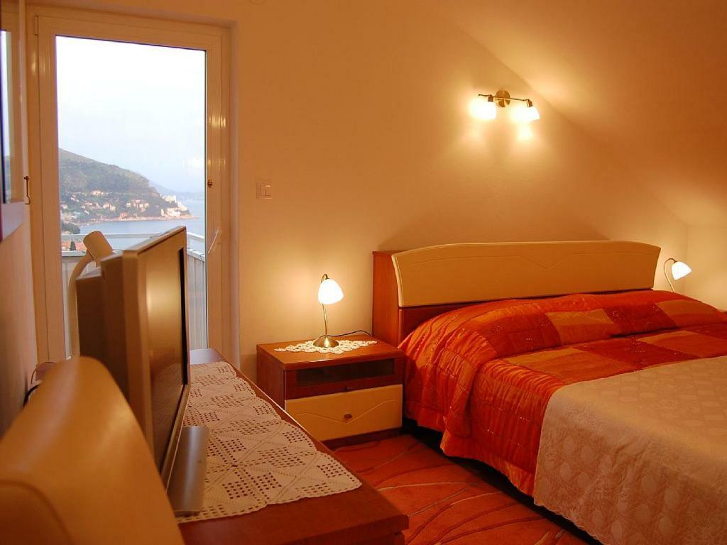 Apartment Panoramic Lujak *